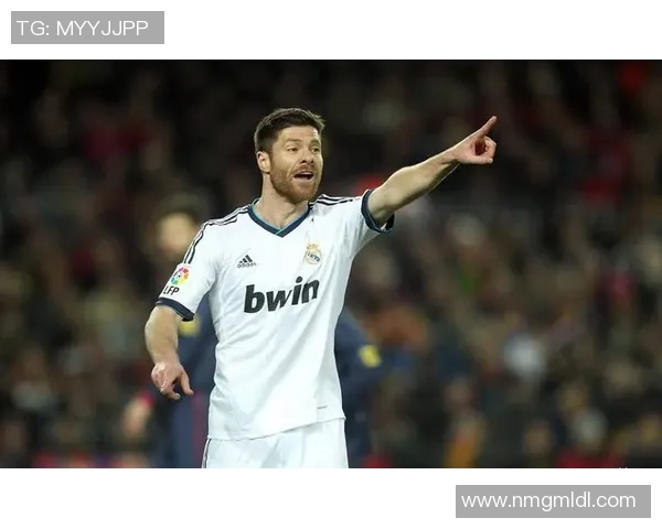 库德：皇马踢过没正统边后卫的竞赛；阿隆索不会被言论影响